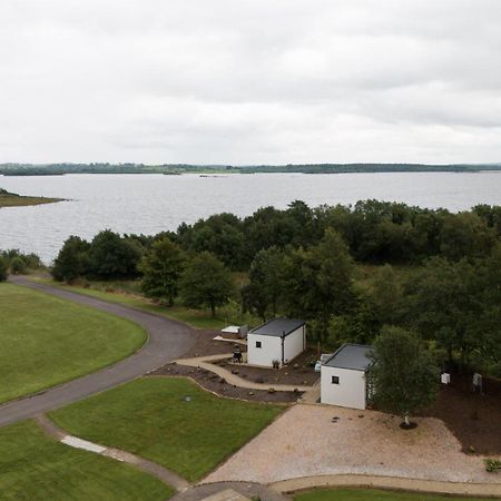 Lakescape - Waterfront Self- Catering Cabins 恩尼斯基林 外观 照片